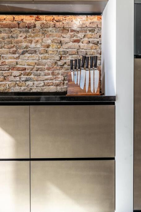 Thebridge29 Boutique Apartment Breda Exterior foto